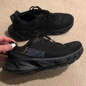 Hoka elevon shoes